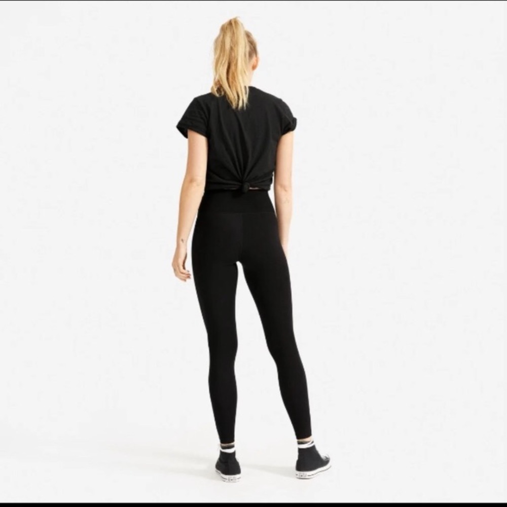Everlane Renew High Rise Black Leggings Small